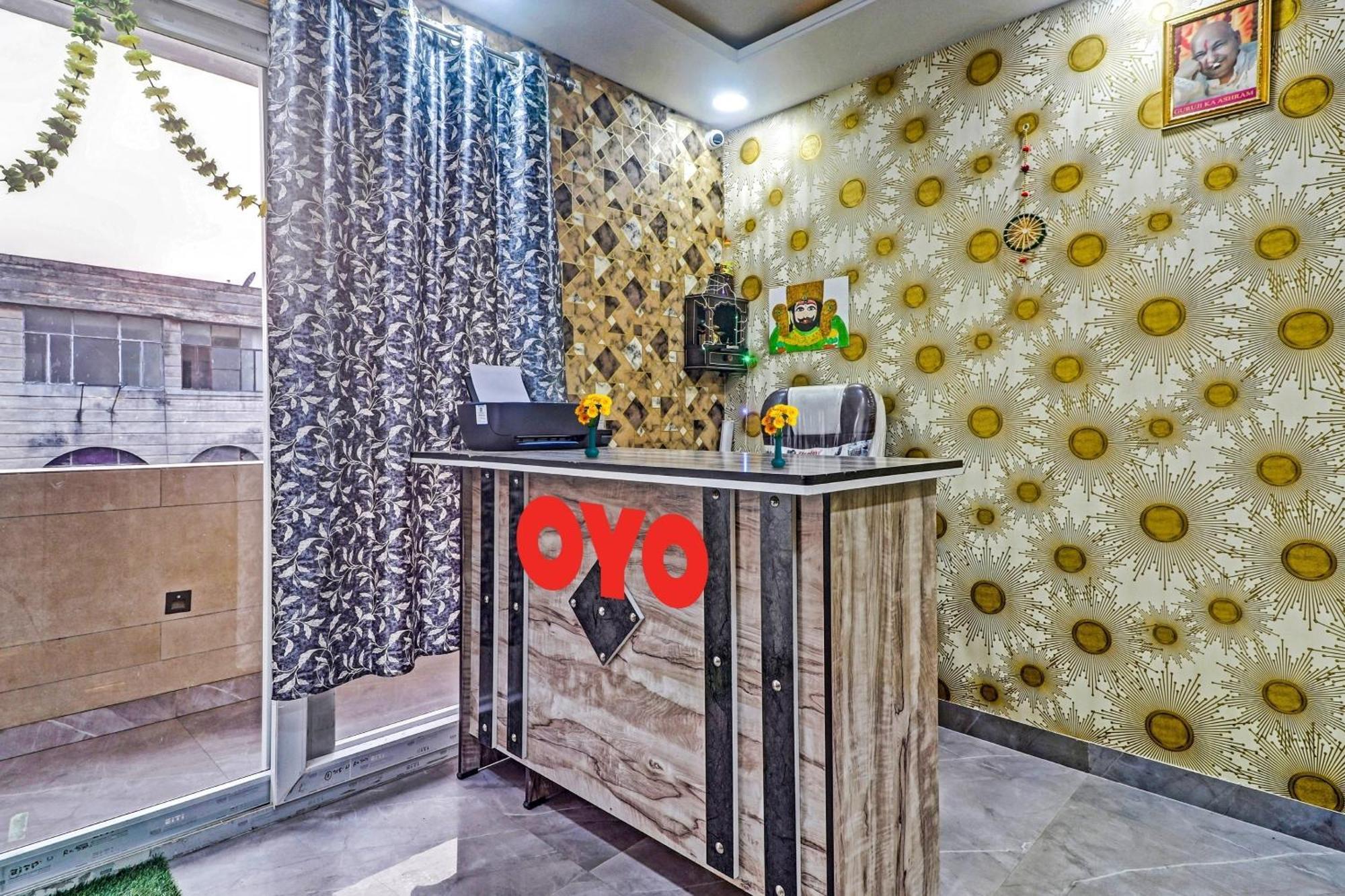 Hotel O Amazing Guest House Ню Делхи Екстериор снимка