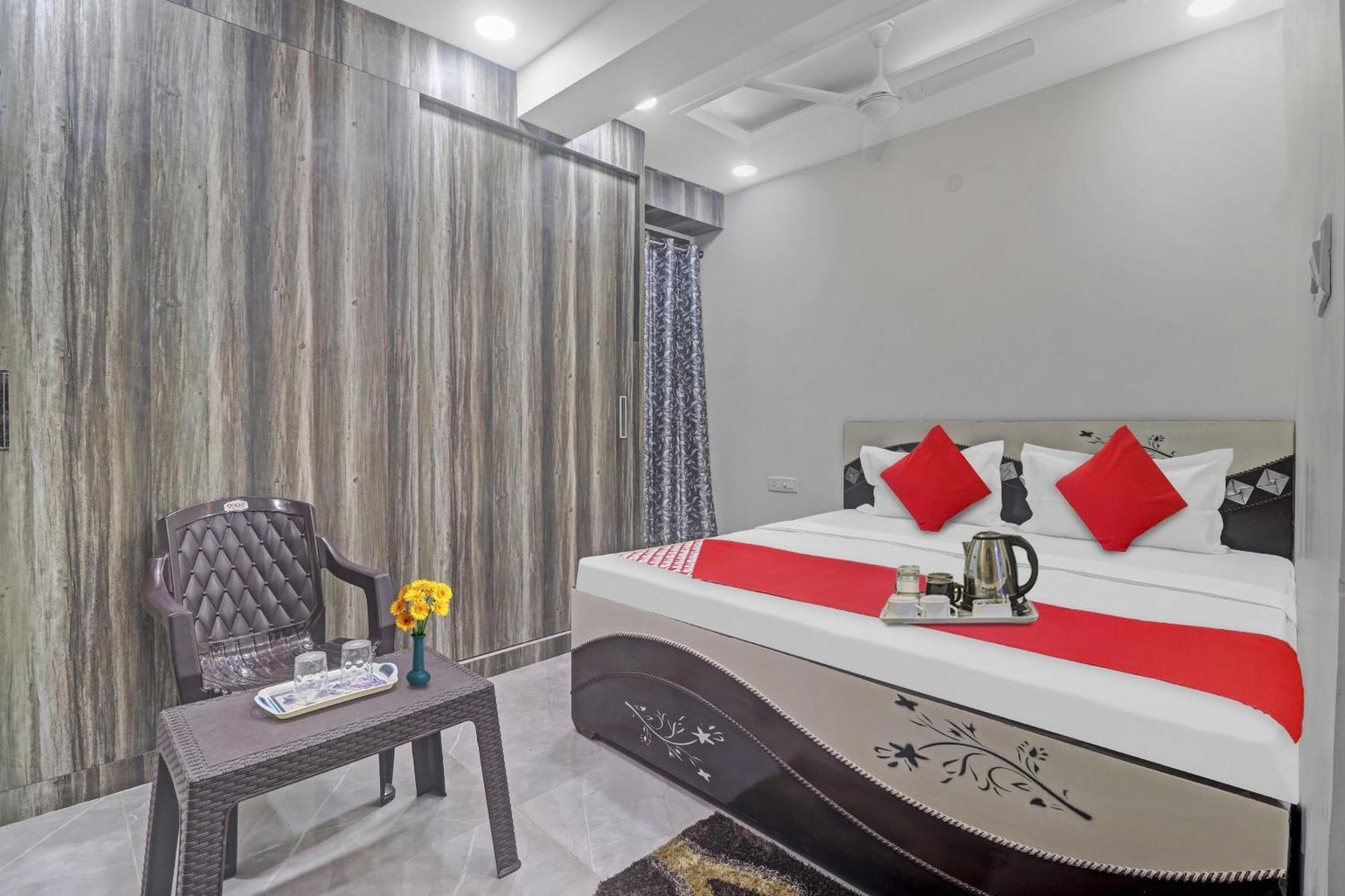 Hotel O Amazing Guest House Ню Делхи Екстериор снимка